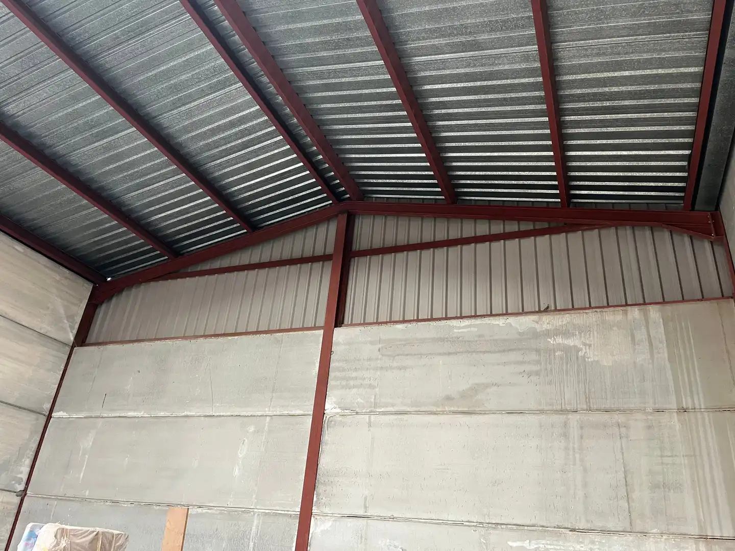 Vista exterior de Nau industrial en venda en Valencina de la Concepción