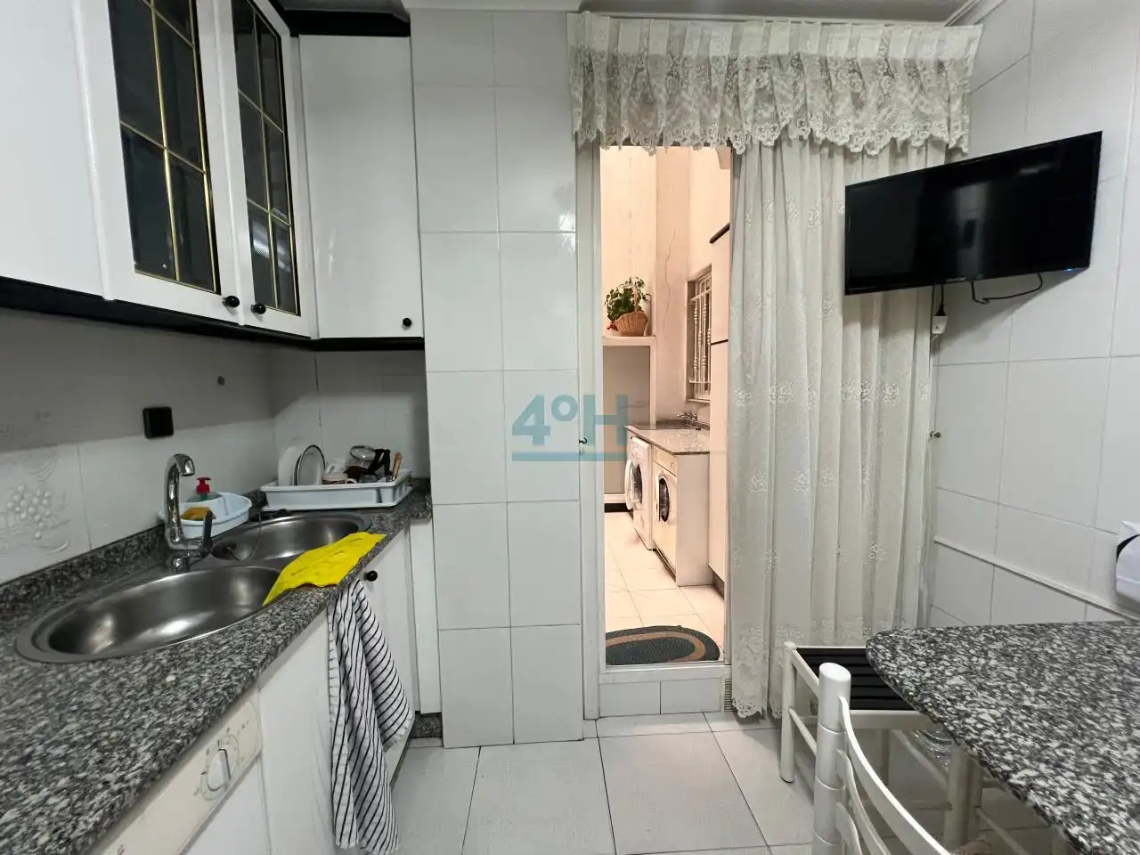 Kitchen of Flat for sale in Ourense Capital   with Heating, Parquet flooring and Storage room