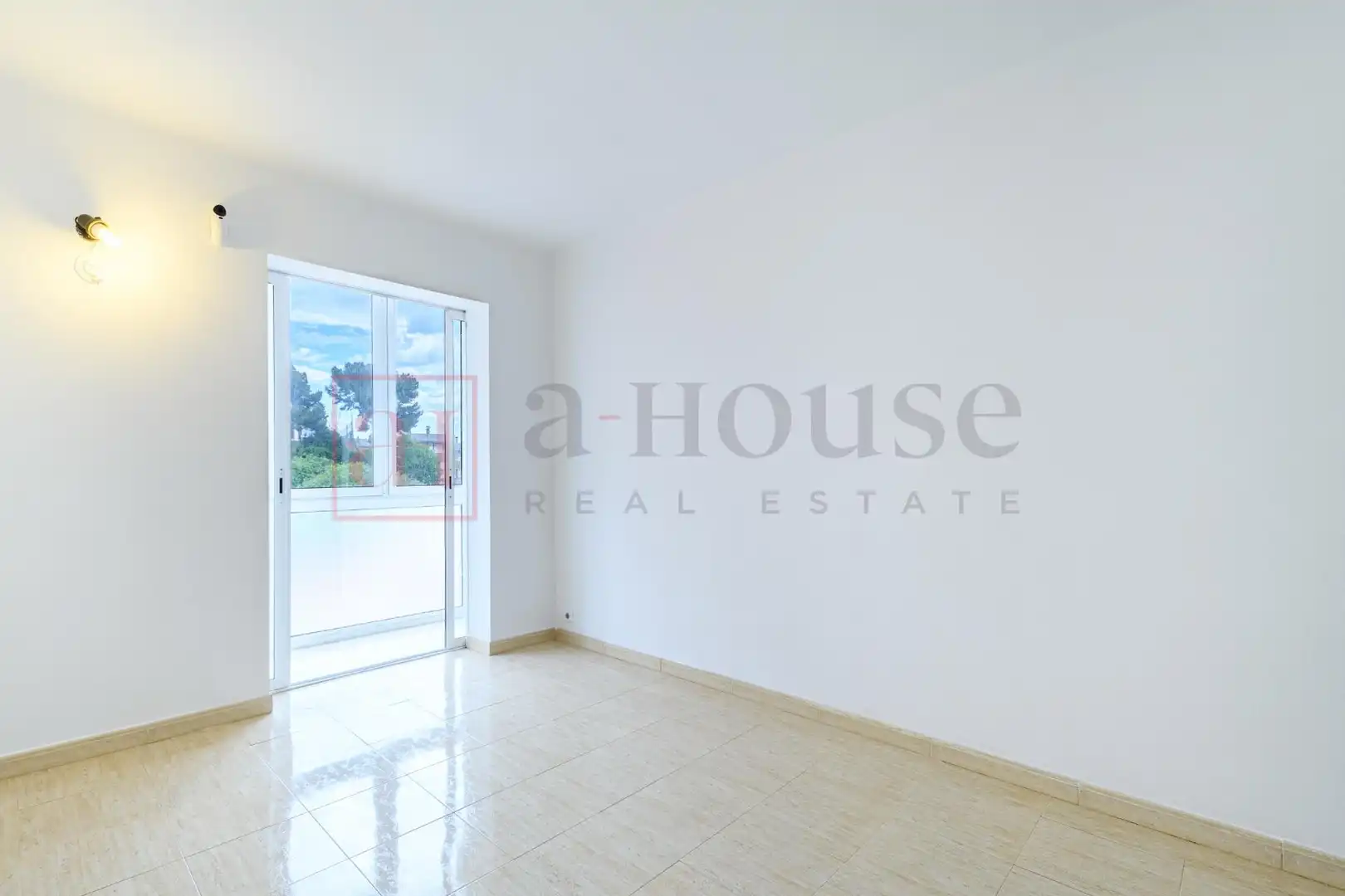 Bedroom of Flat for sale in  Barcelona Capital  with Storage room and Balcony