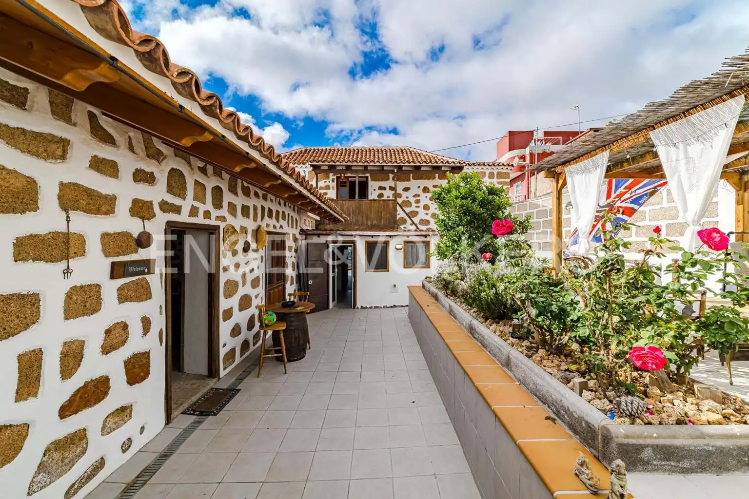 Exterior view of Houses for sale in Granadilla de Abona  with Terrace, Swimming Pool and Furnished
