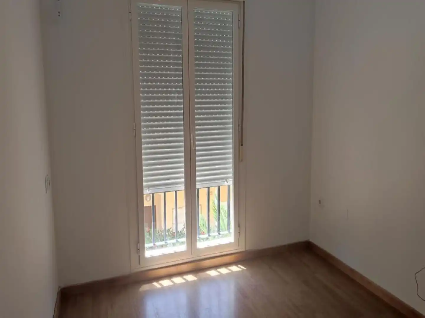 Habitación de Piso en venta en Almería con Trastero y Piscina comunitaria
