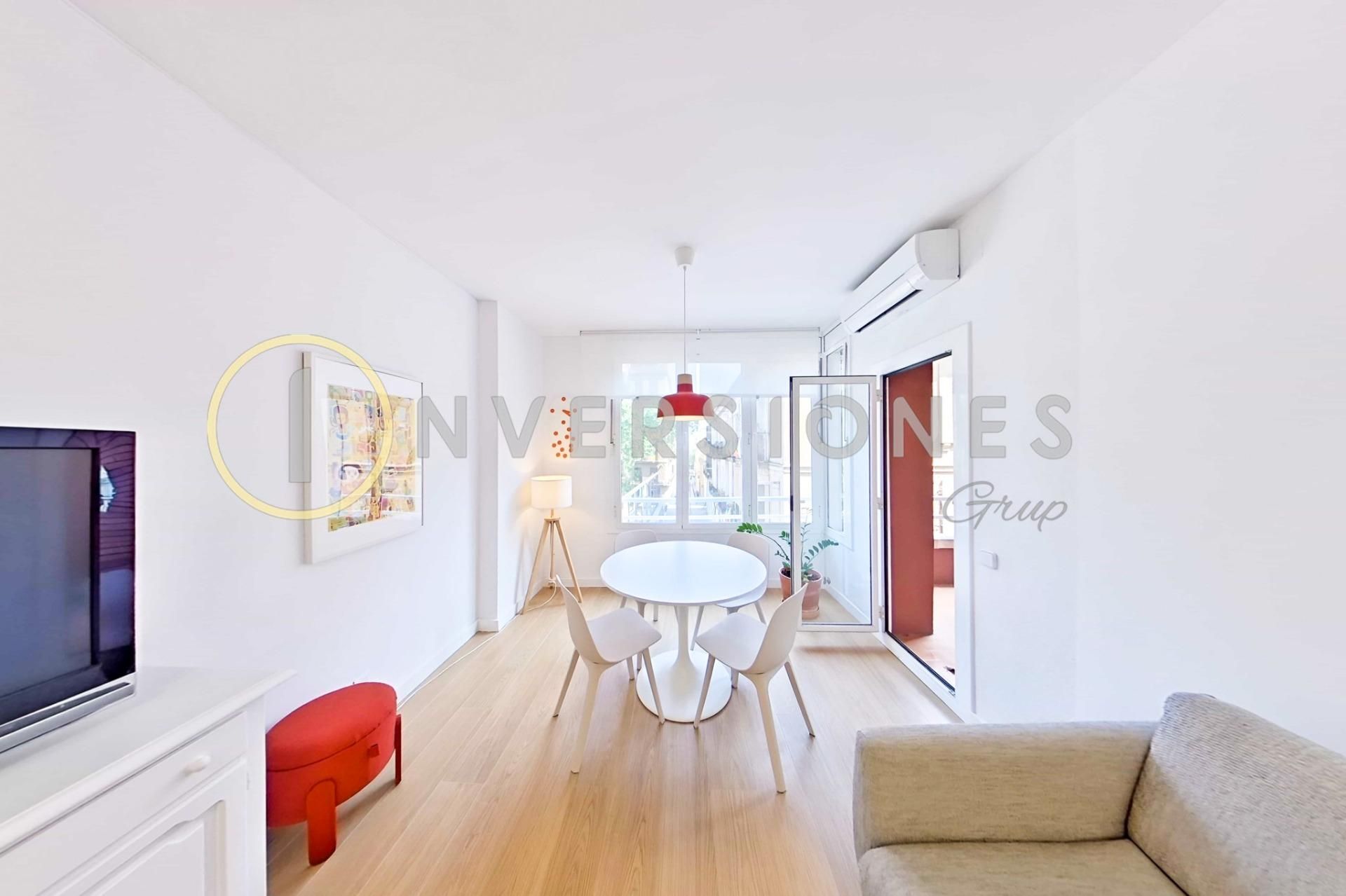 Sala d'estar de Pis de lloguer en  Barcelona Capital amb Aire condicionat, Calefacció i Terrassa