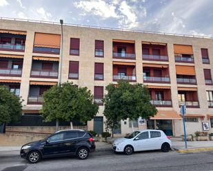 Exterior view of Flat for sale in Mairena del Aljarafe  with Air Conditioner and Terrace