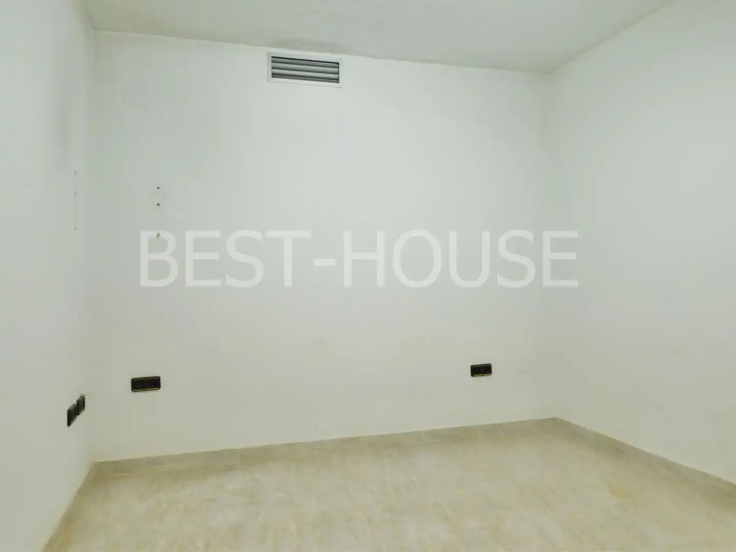 Local comercial en venda a Sur, imagen 11