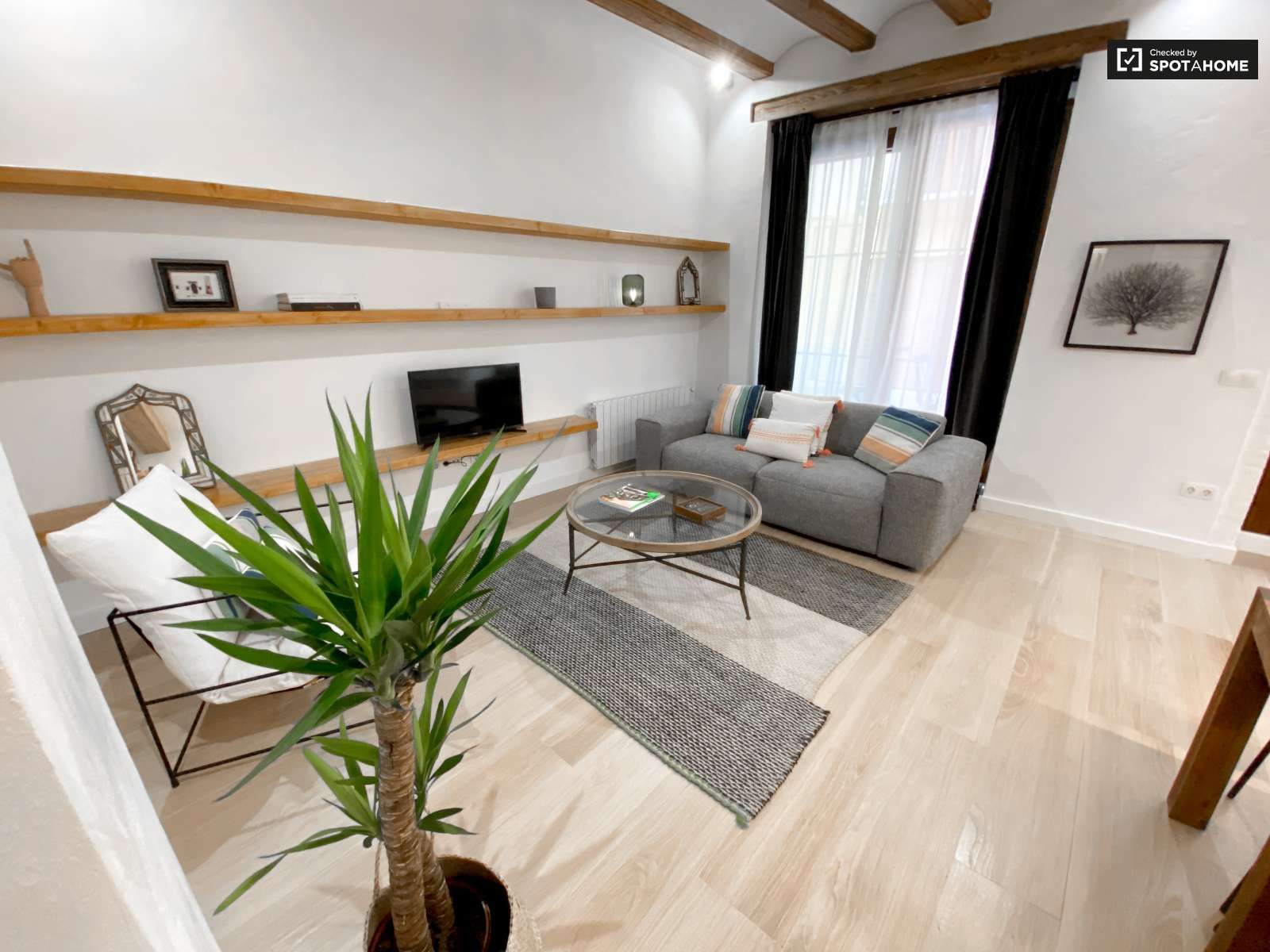 Sala d'estar de Apartament per a compartir en  Valencia Capital amb Aire condicionat, Calefacció i Terrassa