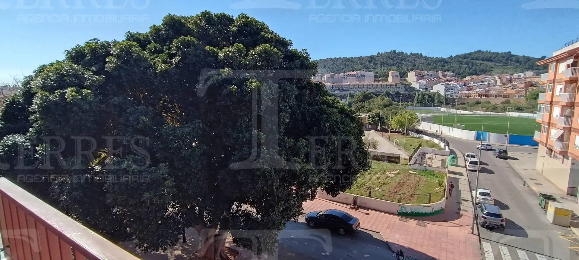Vista exterior de Pis en venda en La Vall d'Uixó amb Balcó