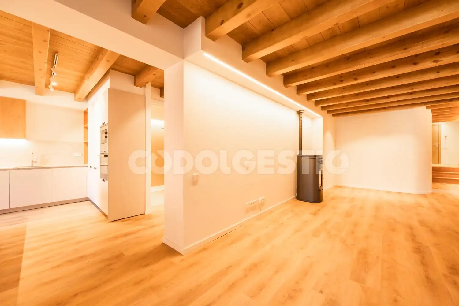 Flat for rent in Vic