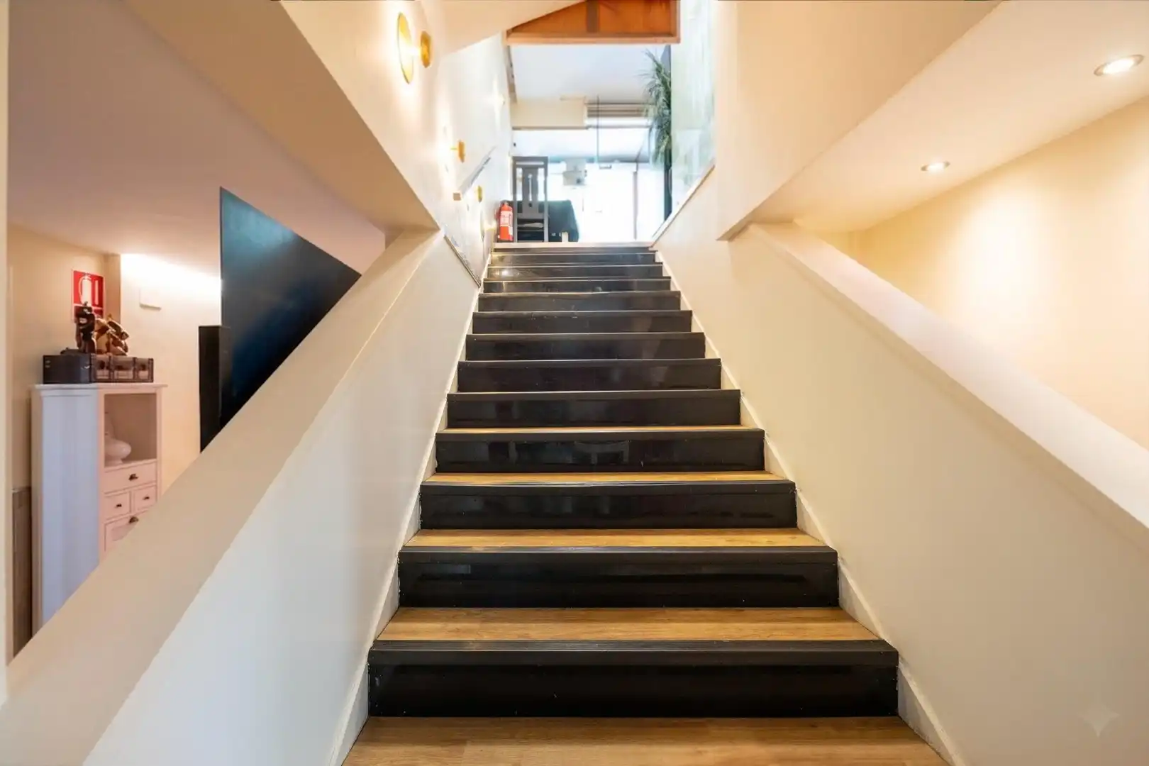Commercial properties for sale in del Pulgar, 2, Centro - Sagrario