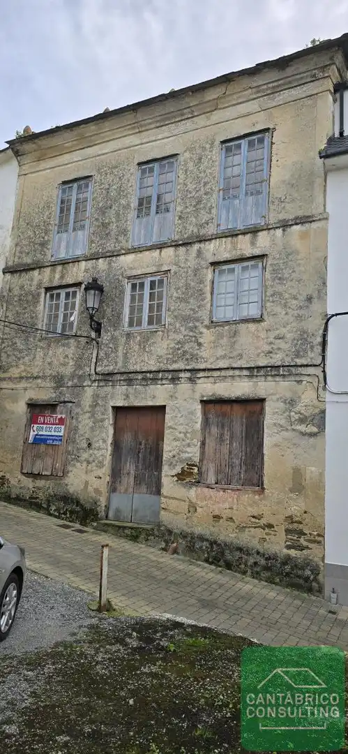 Vivienda en venta en Castropol, imagen 2