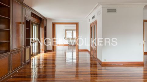 Foto 4 de Pis de lloguer a Nueva España, Madrid Capital