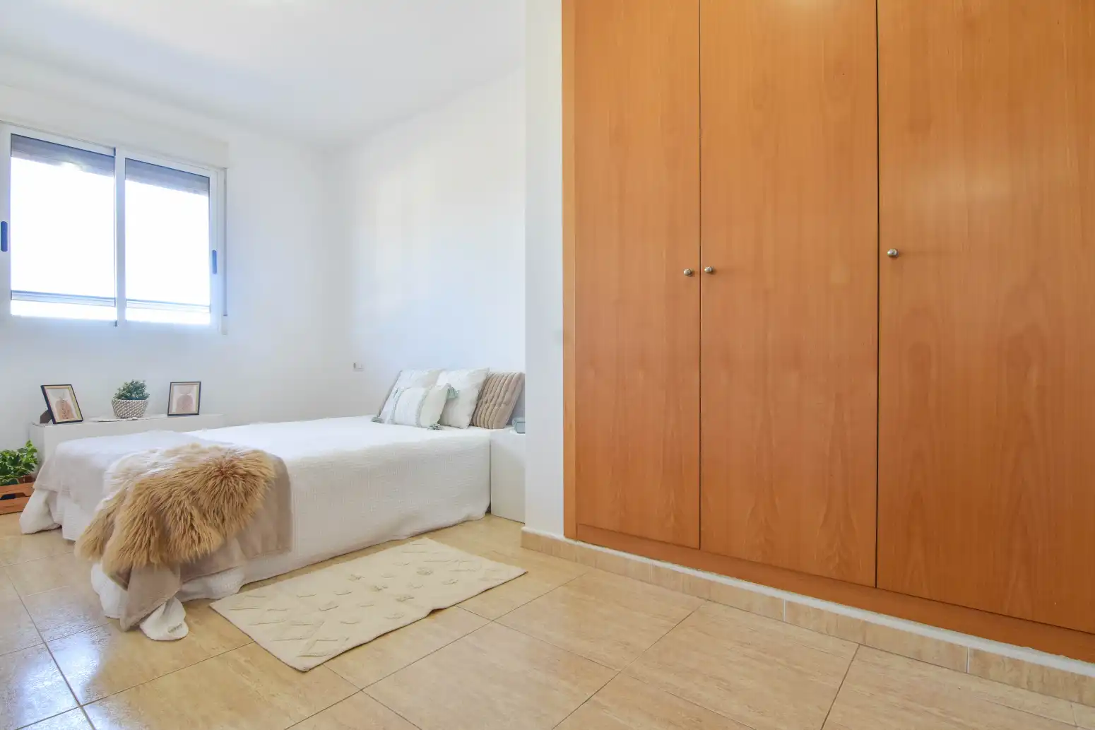 Bedroom of Flat for sale in Museros  with Swimming Pool, Balcony and Community pool