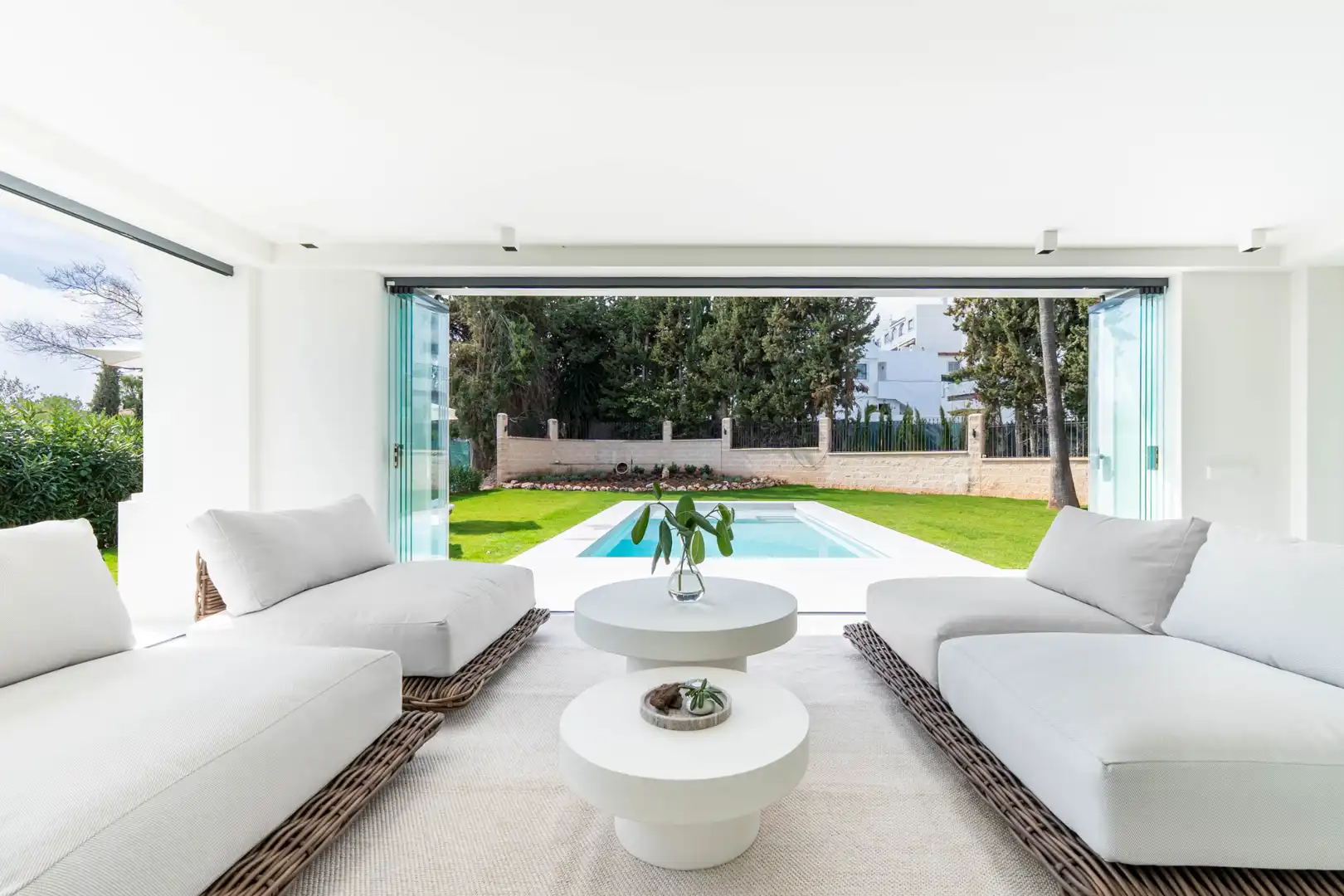 Chalet con piscina en venta en Nueva Andalucía, imagen 9