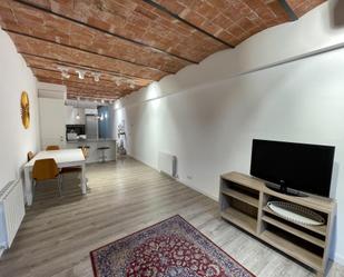 Apartment to rent in  Barcelona Capital  with Air Conditioner, Terrace and Balcony