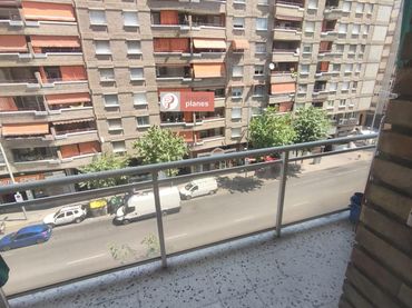 Pis amb balcó en venda a GRAN PASSEIG DE RONDA