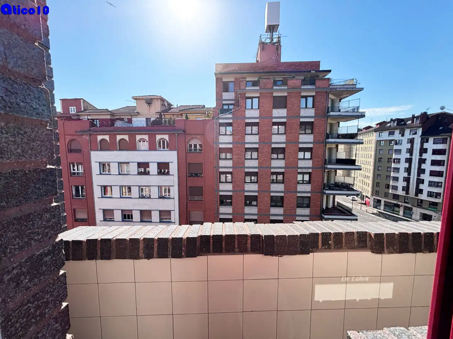 Außenansicht von Wohnung zum Verkauf in Oviedo  mit Heizung