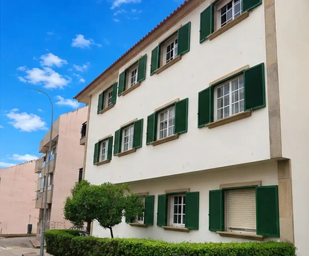 Vista exterior de Piso en venta en Nigrán con Terraza, Trastero y Balcón