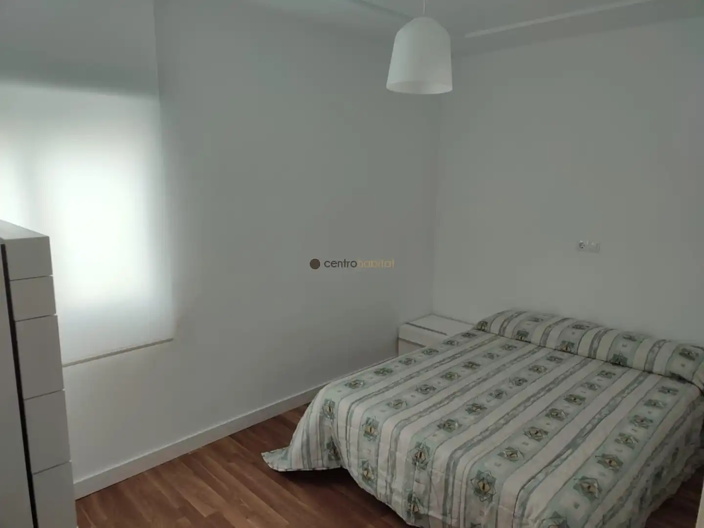 Habitación de Piso de alquiler en Monóvar  / Monòver con Amueblado y Balcón