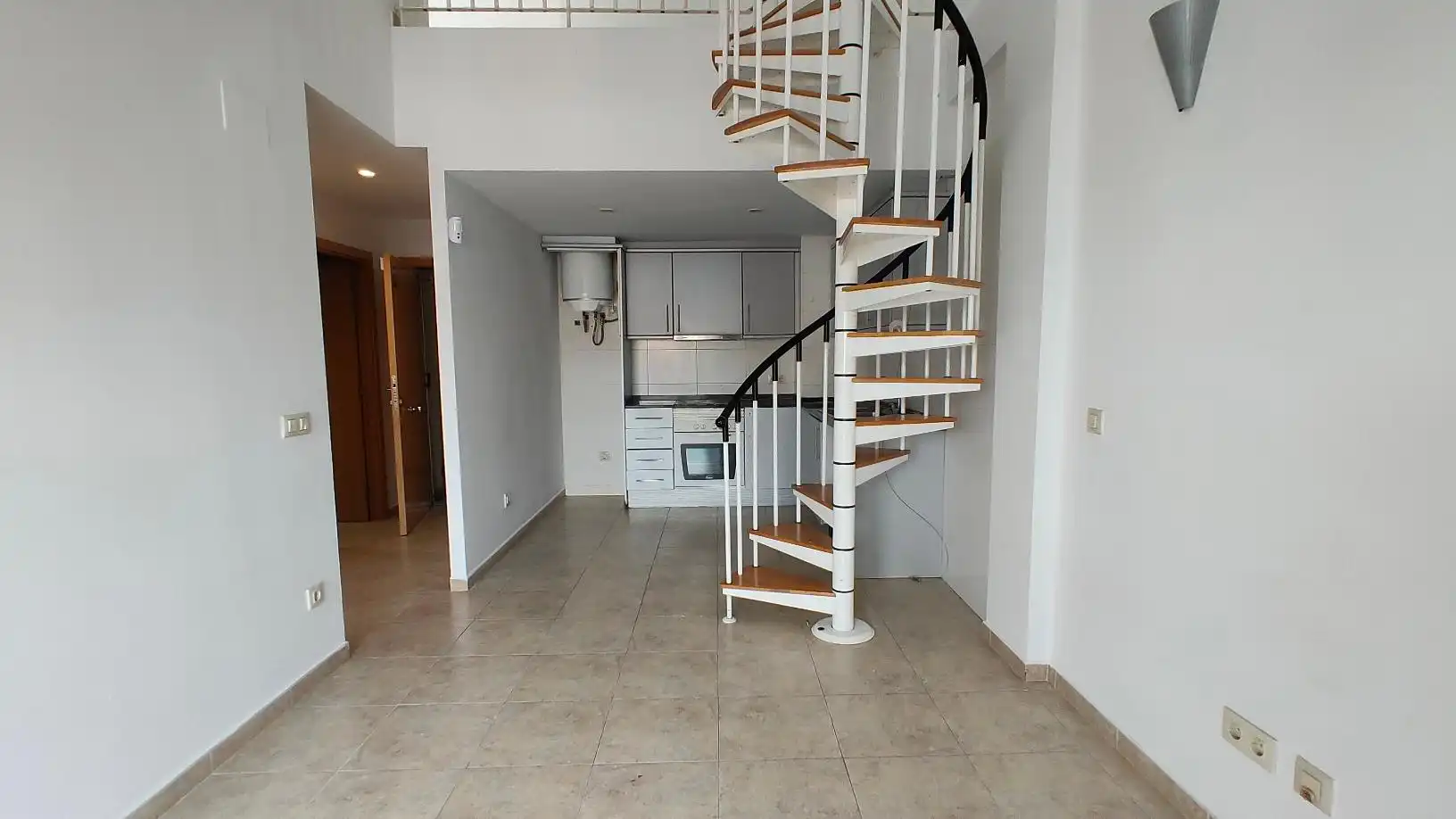 Duplex con terrazza in vendita a Carrer Cienfuegos, imagen 6