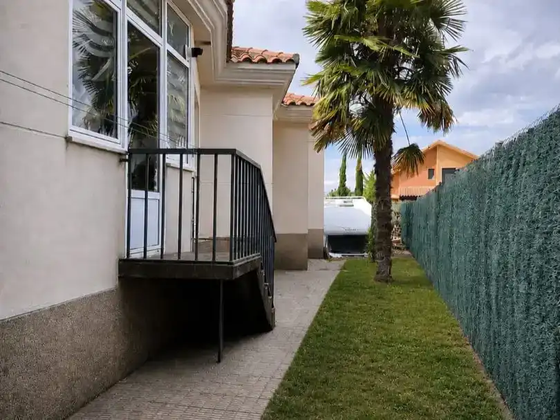 Terrassa de Casa o xalet en venda en Morales del Vino amb Piscina