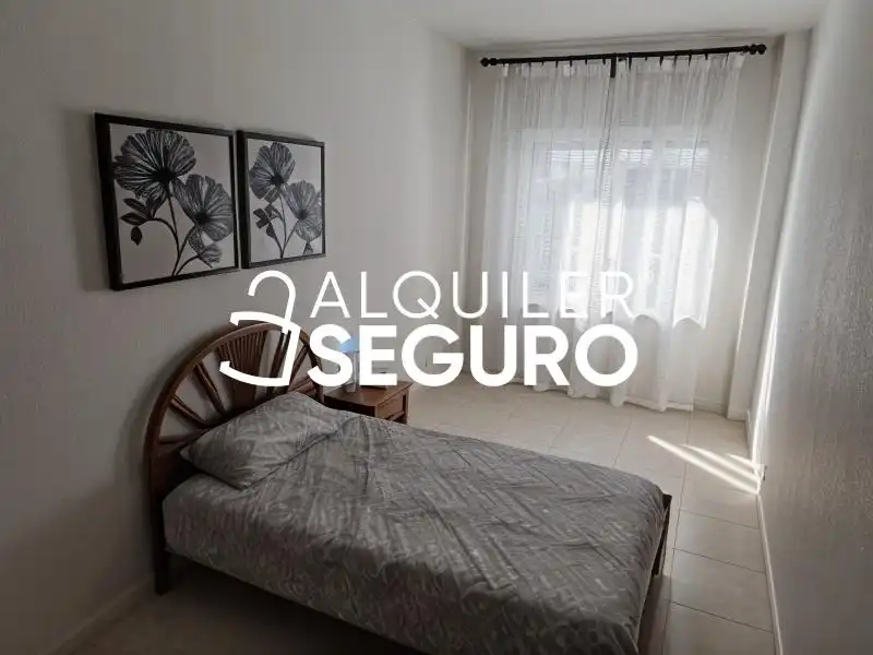 Habitación de Piso de alquiler en Alcantarilla con Aire acondicionado, Calefacción y Trastero