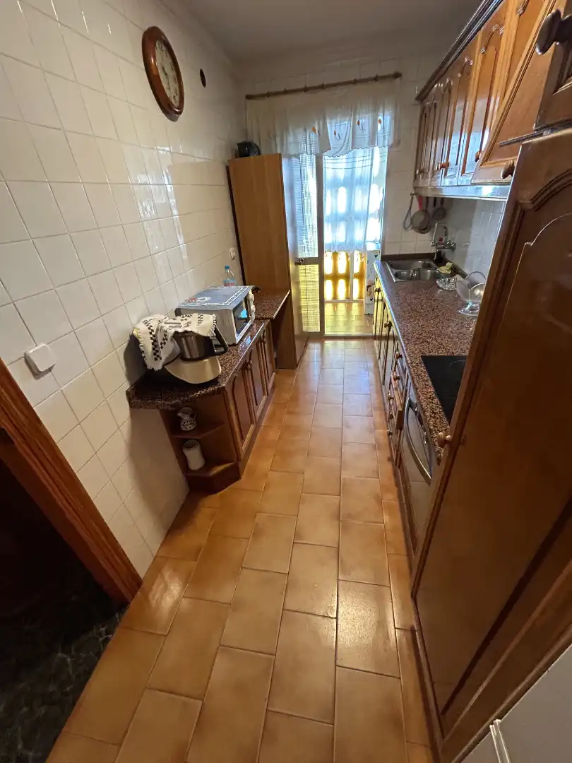 Cuina de Pis en venda en Vélez-Málaga amb Aire condicionat, Terrassa i Moblat