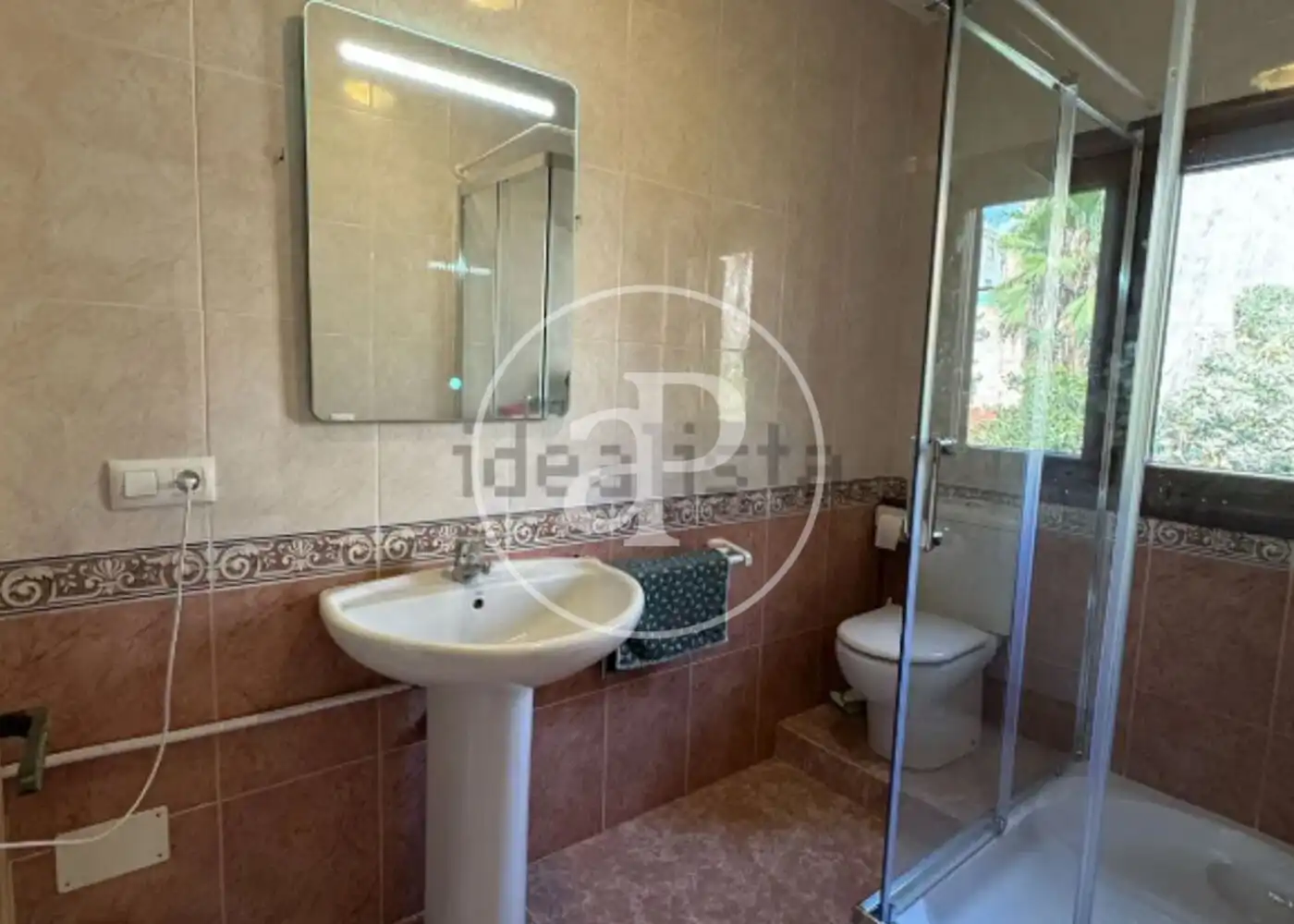 Bany de Casa adosada de lloguer en  Palma de Mallorca amb Aire condicionat, Calefacció i Jardí privat