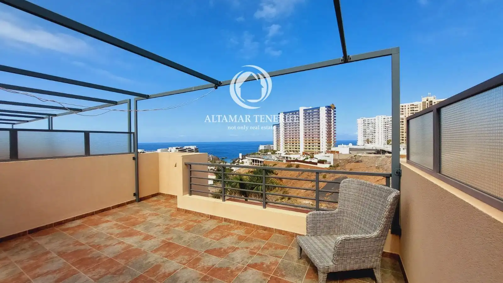 Detached homes for sale in Adeje 300, Callao Salvaje - Playa Paraíso