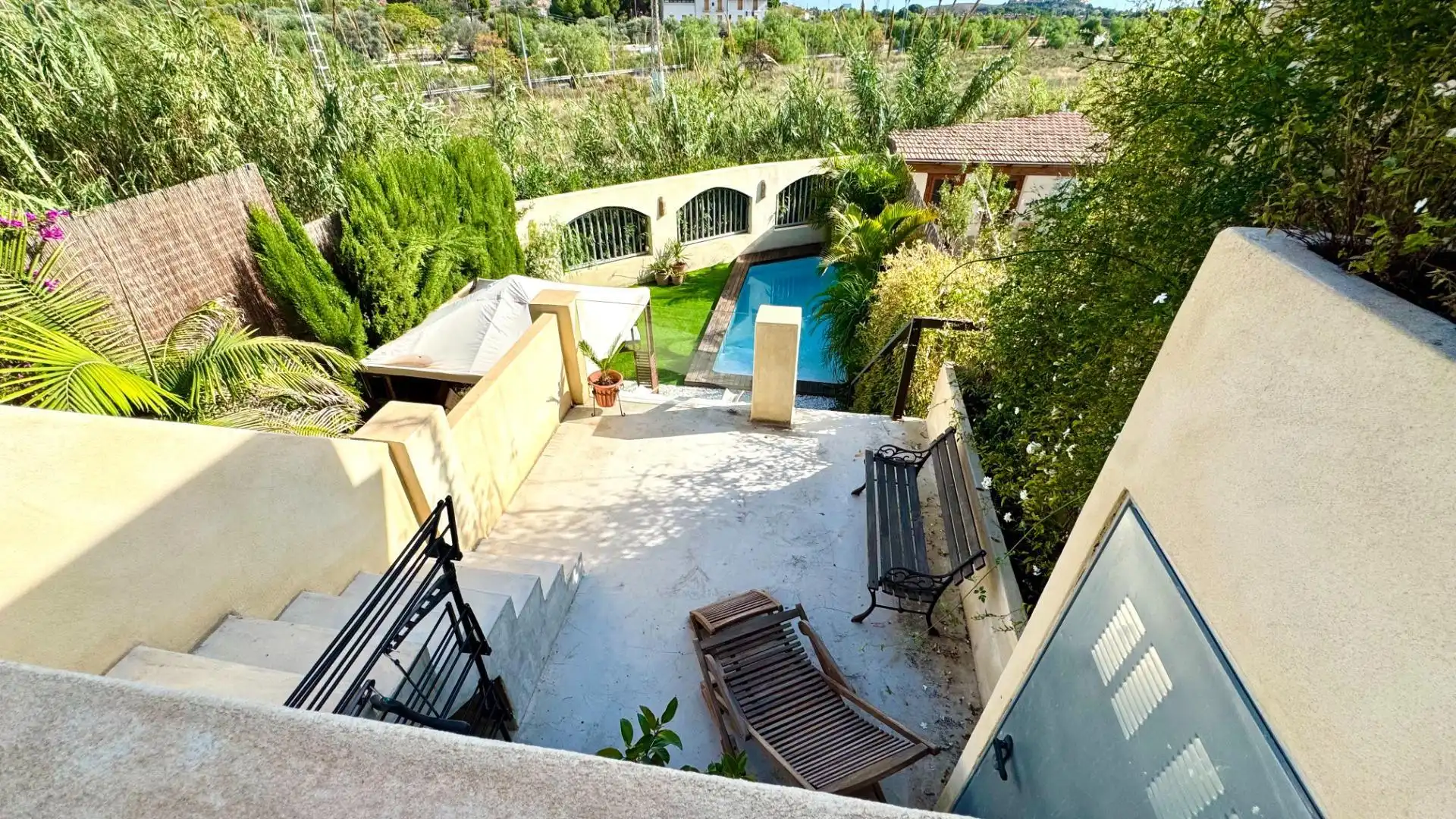 Terrassa de Casa o xalet en venda en Alicante / Alacant amb Jardí privat, Terrassa i Piscina