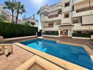 Apartment with pool to rent in Centro ciudad