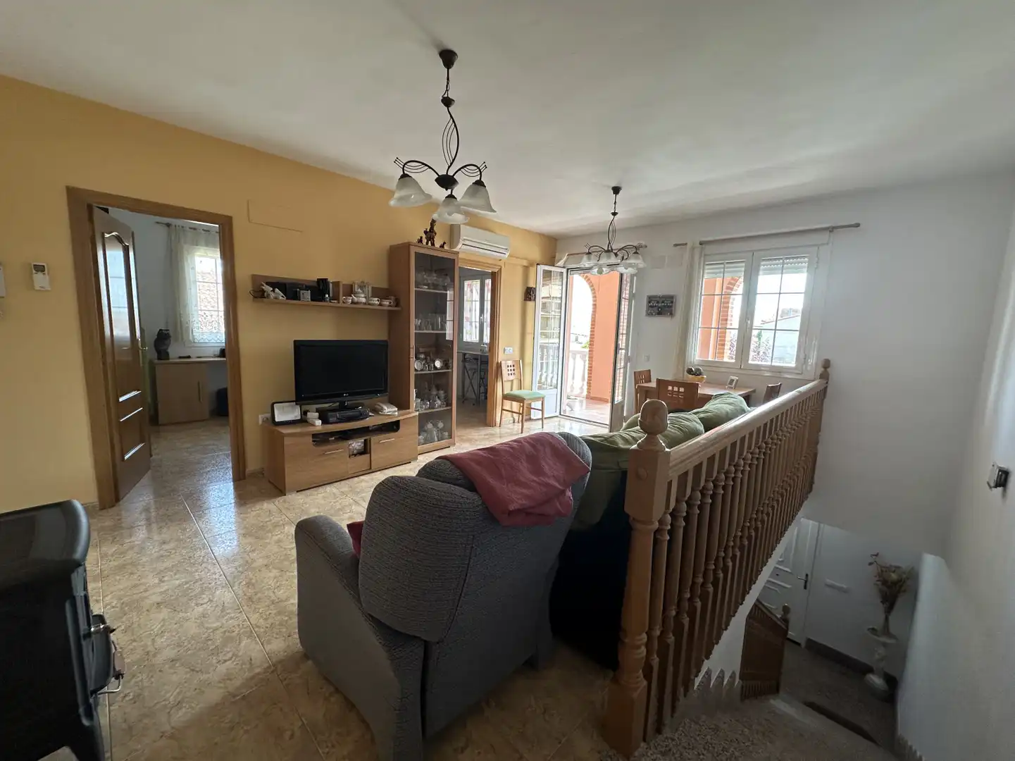 Sala de estar de Casa o chalet en venta en Almonacid de la Sierra con Aire acondicionado, Calefacción y Terraza