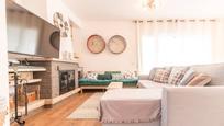 Living room of House or chalet for sale in Castelldefels  with Air Conditioner, Heating and Private garden