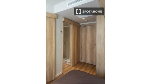 Photo 4 of Room in Txurdinaga, Bilbao