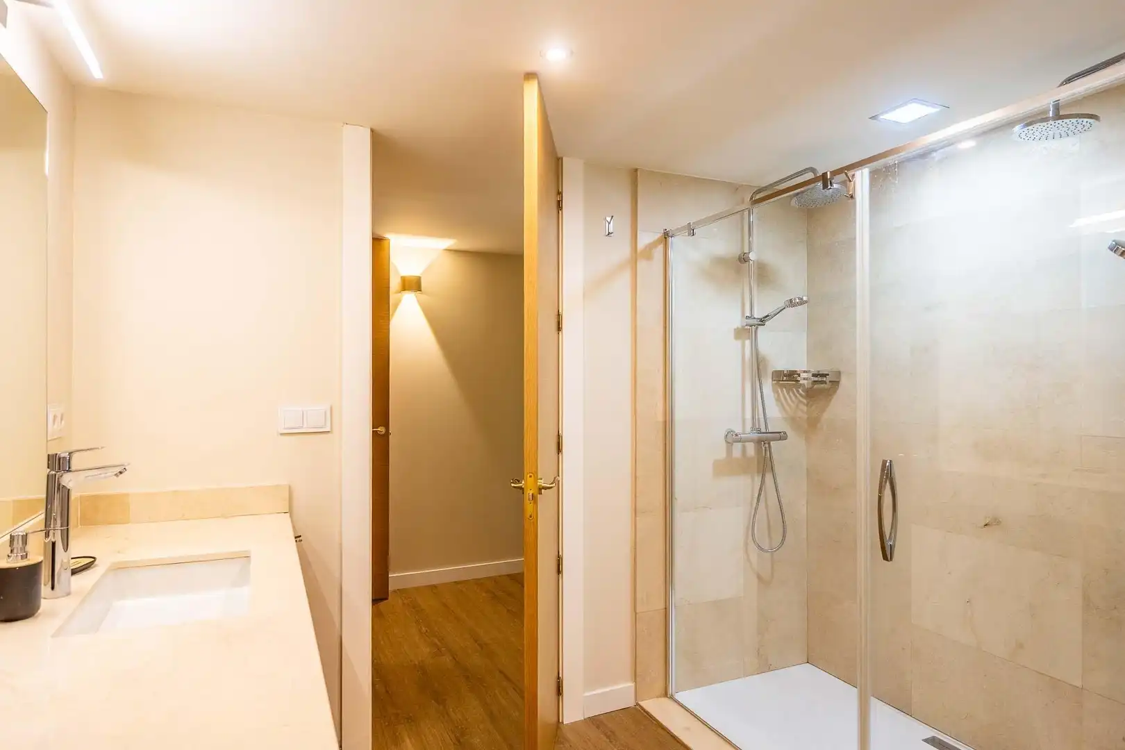 Bajo con ascensor en venta en Calle SANTA MARIA DE GRACIA, imagen 30