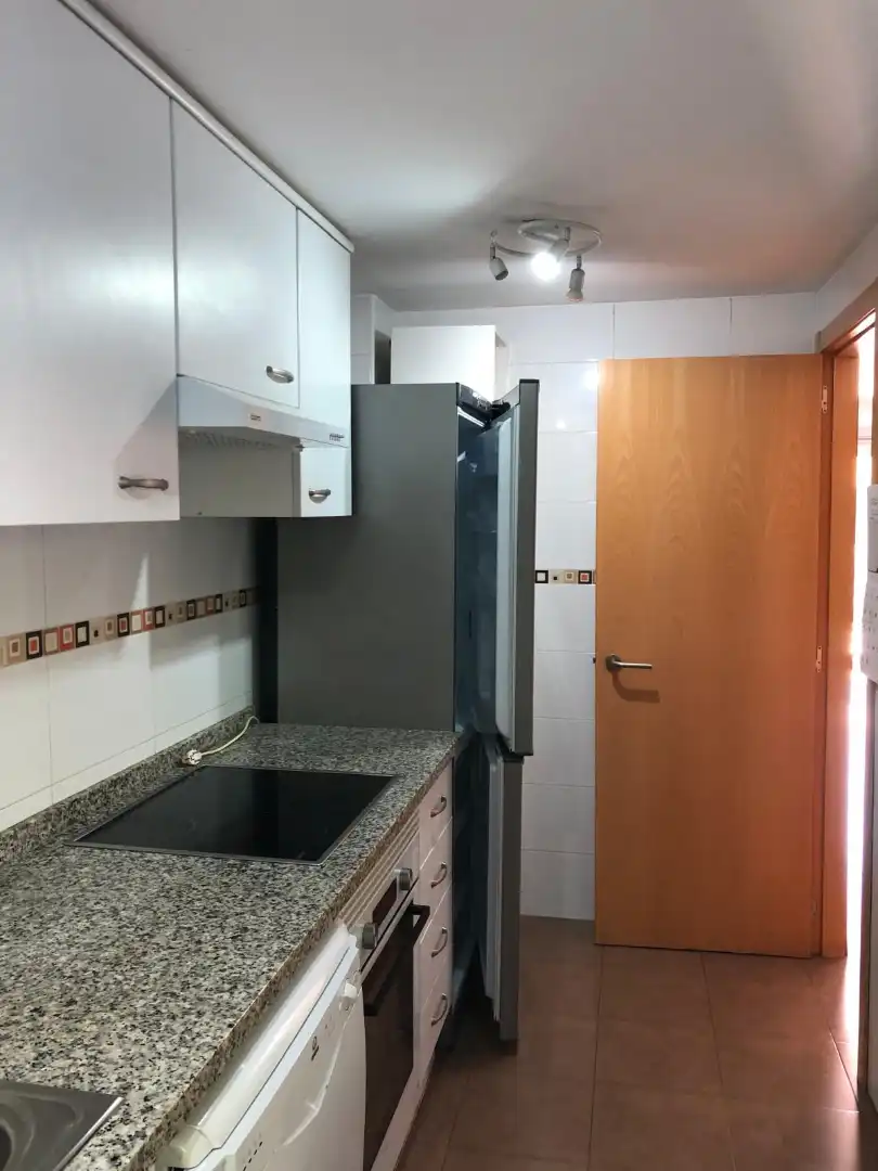 Cocina de Casa adosada en venta en Gilet con Calefacción, Terraza y Horno