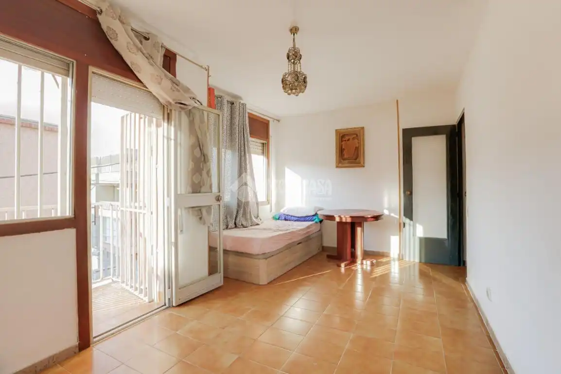 Habitación de Piso en venta en Montcada i Reixac con Balcón