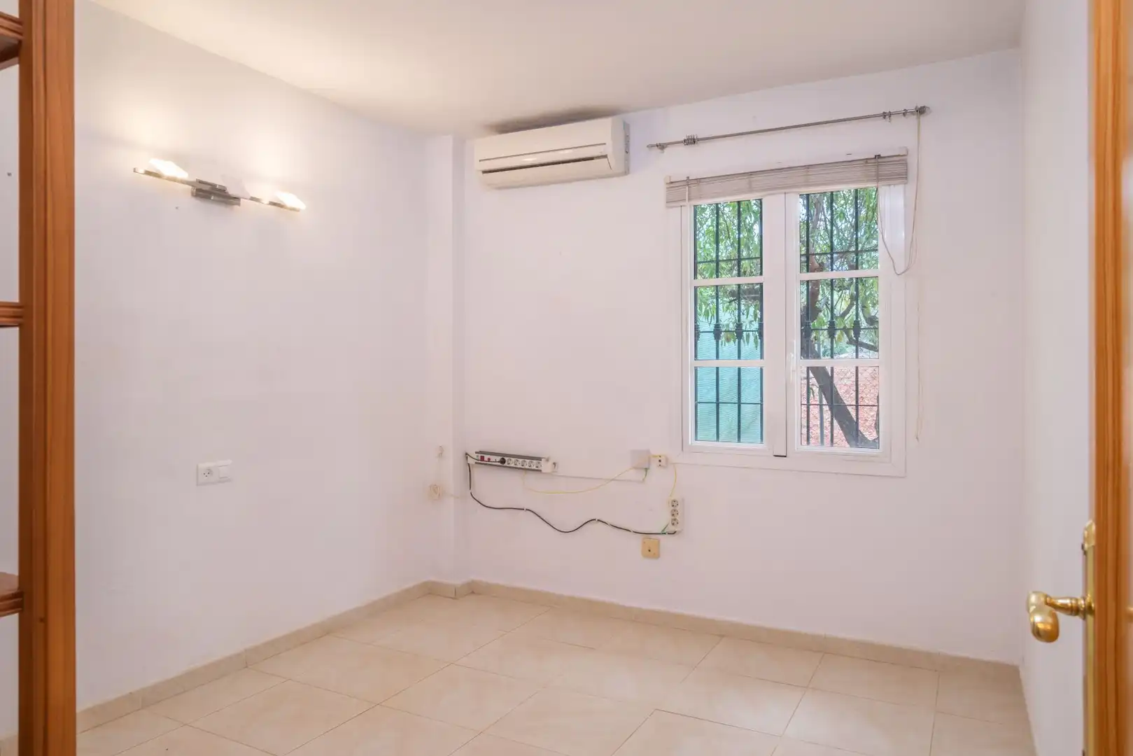 Habitación de Casa o chalet en venta en Alhaurín El Grande con Aire acondicionado, Calefacción y Jardín privado