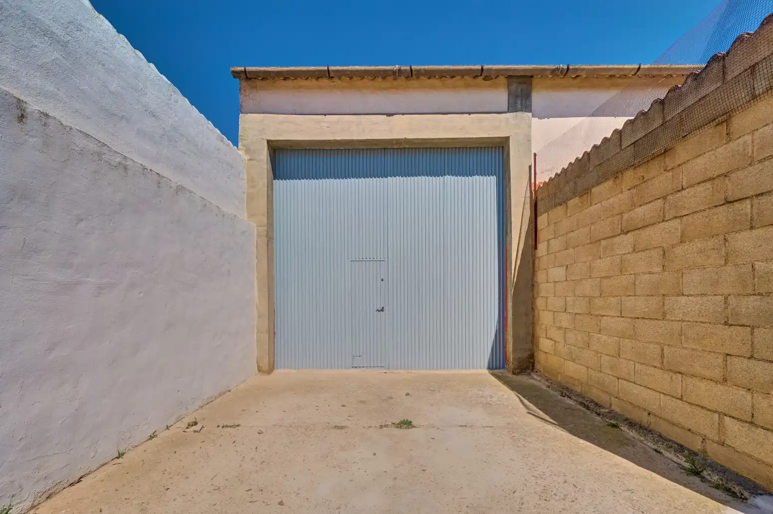 Parking de Nave industrial en venta en Villafranca