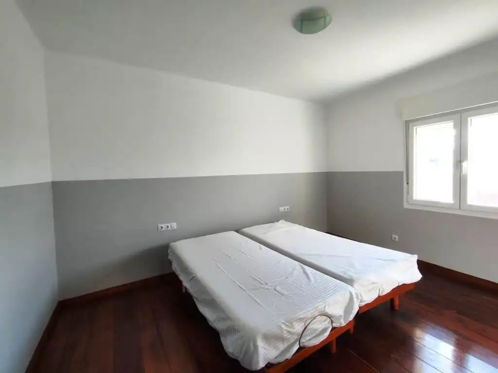 Bedroom of Houses for sale in Binéfar  with Air Conditioner, Heating and Parquet flooring