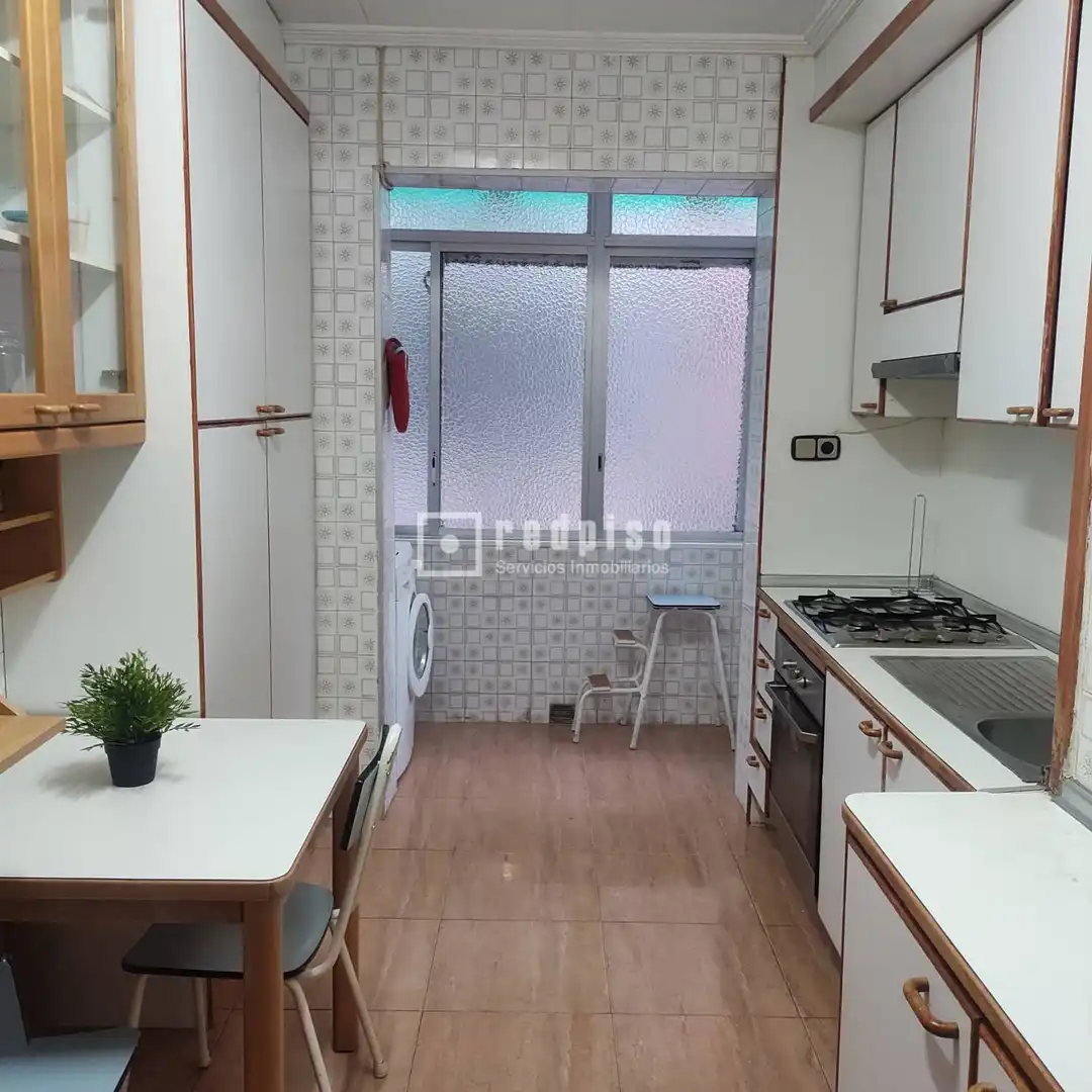 Flat for rent in de Valencia, Vistabella