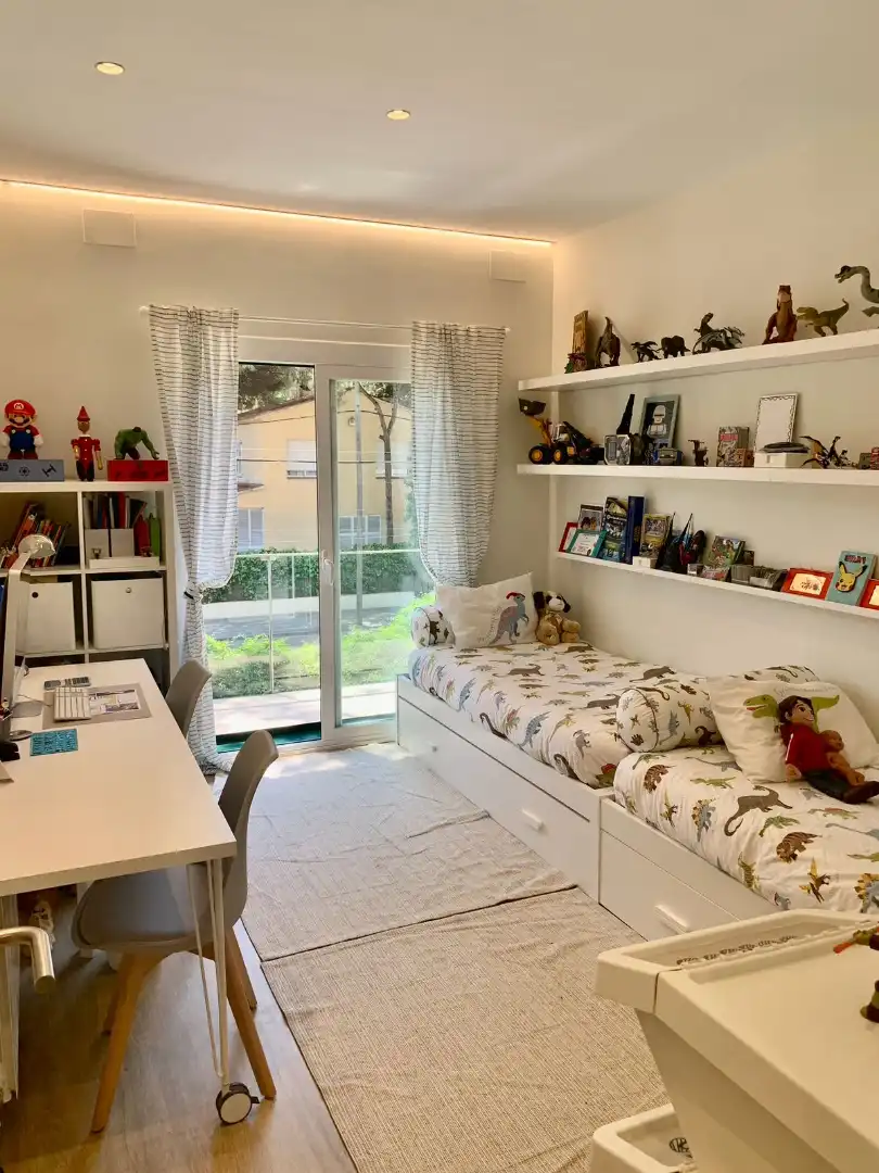 Bedroom of Houses for rent in Castelldefels  with Air Conditioner, Heating and Private garden