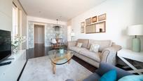Living room of Flat for sale in  Madrid Capital  with Air Conditioner, Heating and Furnished