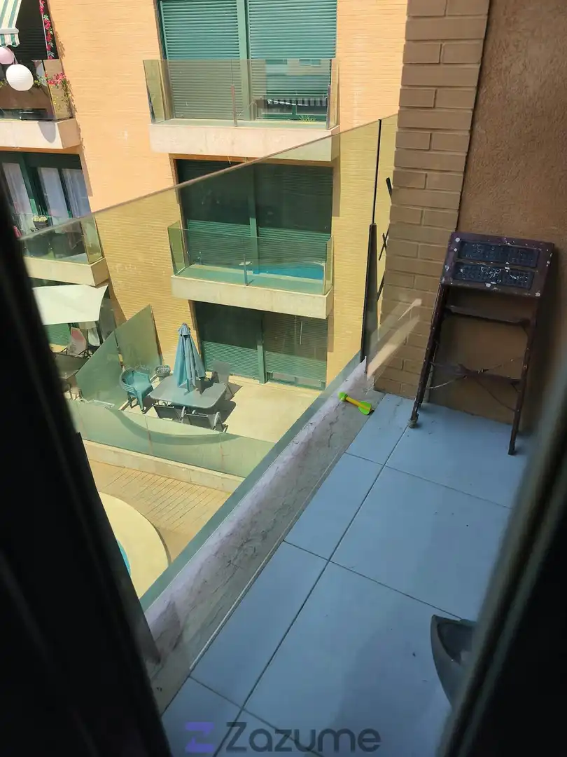 Terrasse von Dachboden zur Miete in Cheste mit Terrasse, Schwimmbad und Ofen