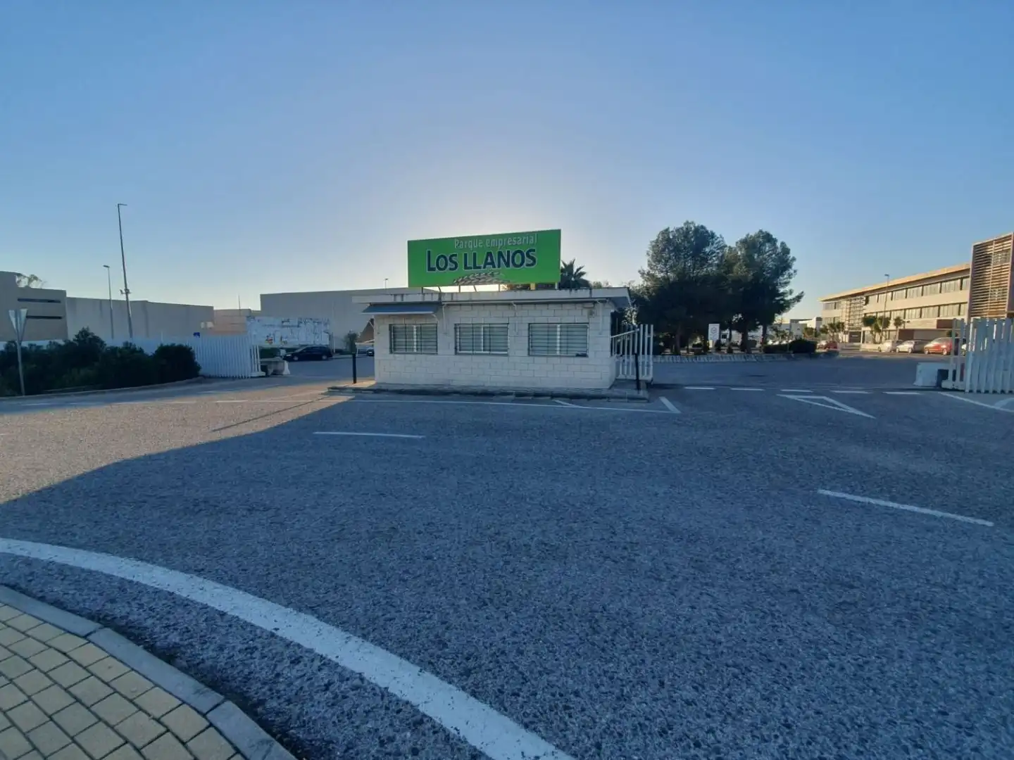 Vista exterior de Terreno industrial en venta en Salteras