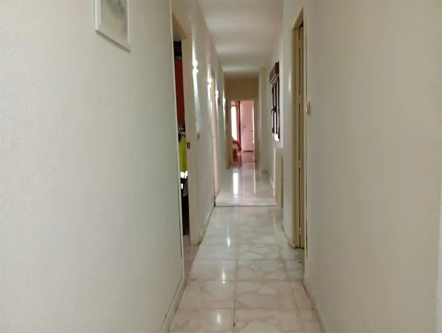 Pis en venda en Baza amb Parquet, Moblat i Forn
