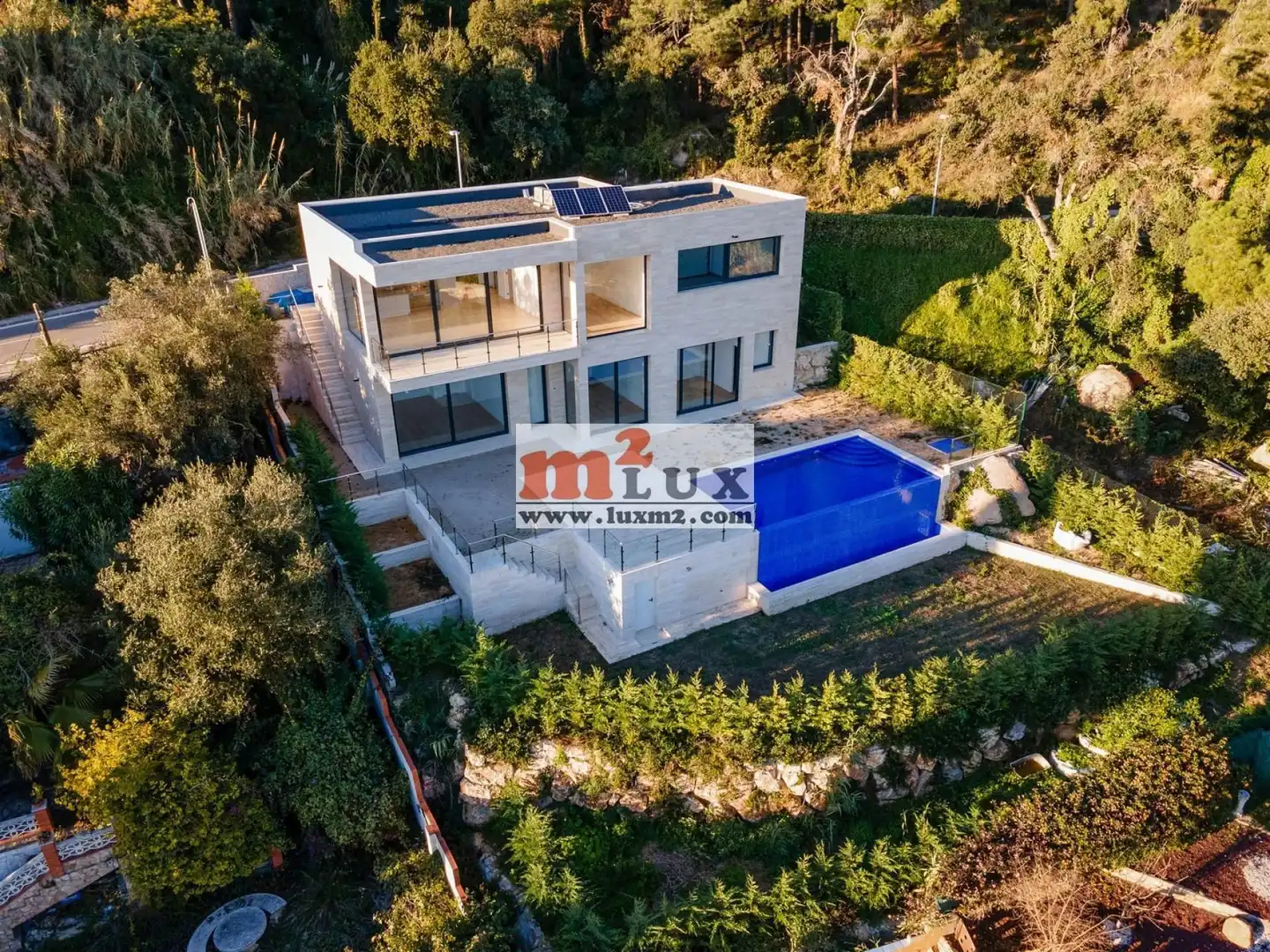 Haus mit Pool zum Verkauf in Carrer Margarida Xirgu 22, imagen 3