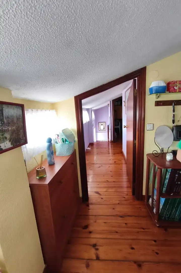 Casa o chalet en venta en Camargo con Jardín privado, Terraza y Amueblado