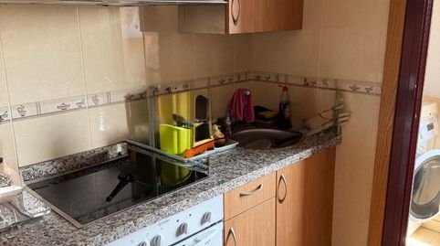 SE VENDE PISO AMPLIO, EXTERIOR Y MUY LUMINOSO EN SILLEDA!!!