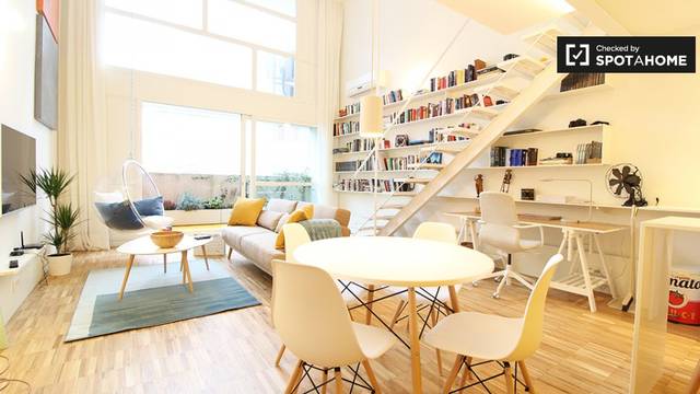 Piso en Alquiler en Virgen del Cortijo - Manoteras