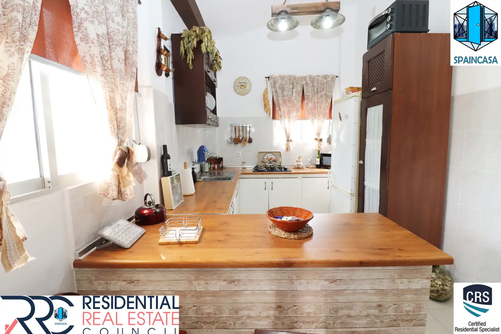 Chalet con piscina en venta en Calle Puente de la Mora, imagen 12
