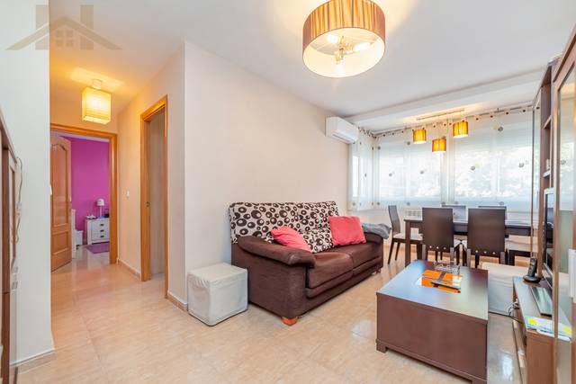 Piso en Venta en Calle Río Manzanares en San Nicasio